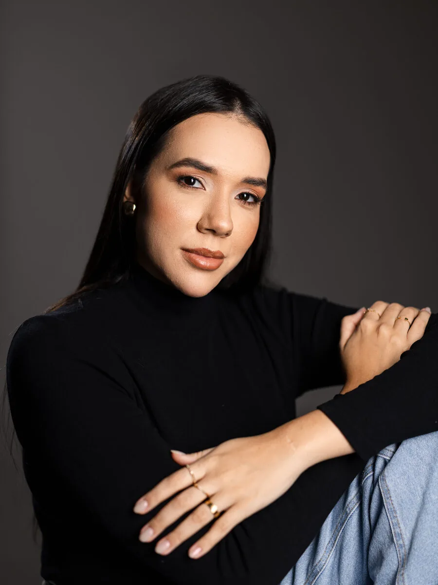 Caroline Ribeiro — Psicóloga